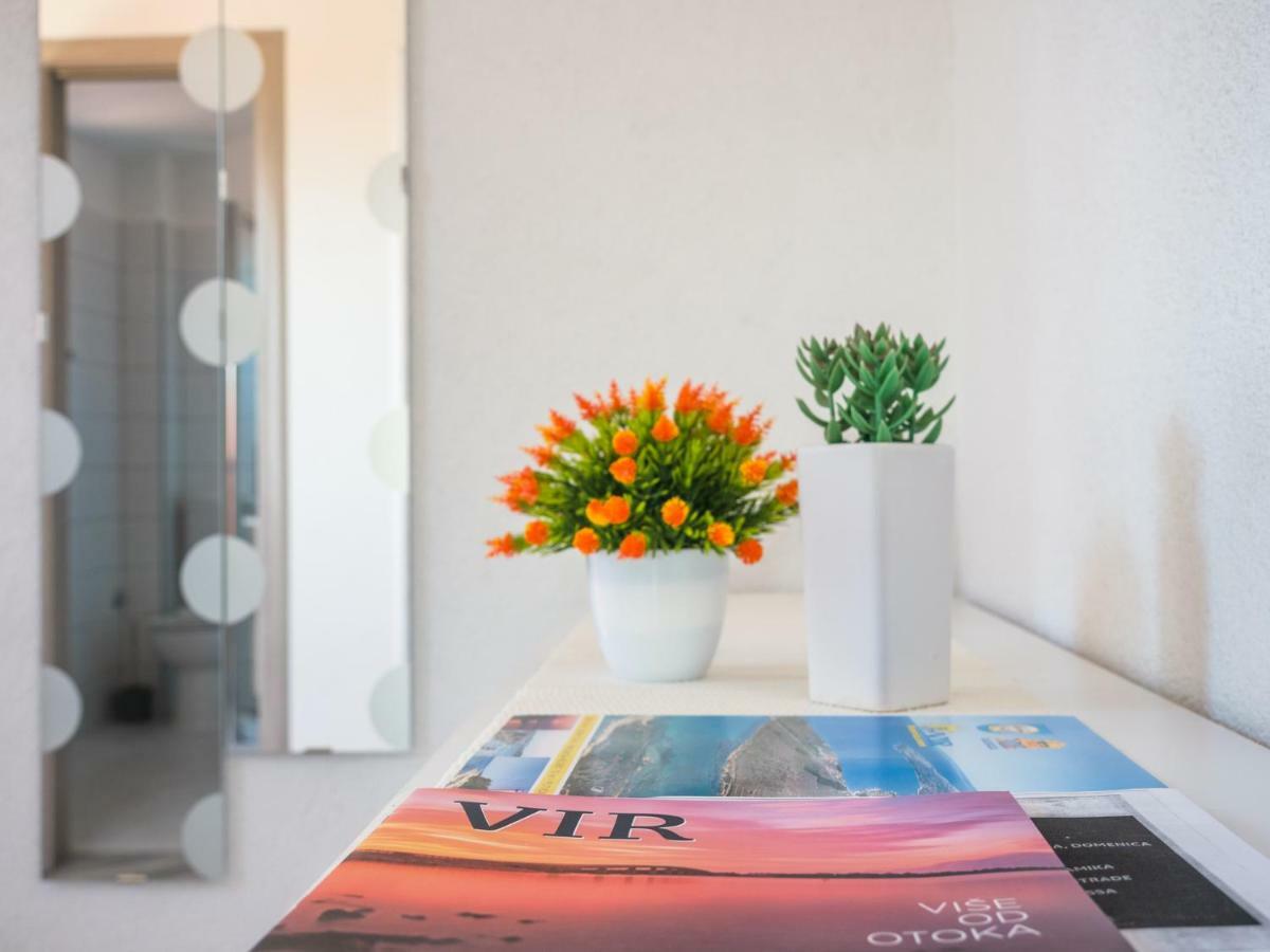 Apartment ˝Soleil˝ Vir Buitenkant foto