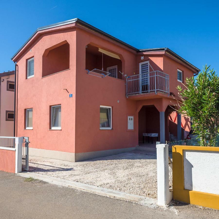 Apartment ˝Soleil˝ Vir Buitenkant foto